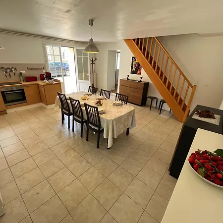 Vakantiehuis Ecurie Des Charmes A 5 Minutes De La *