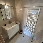 Сasa de vacaciones Ecurie Des Charmes A 5 Minutes De La Merville-Franceville-Plage