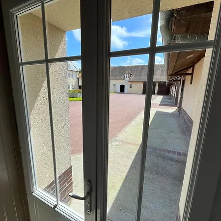 Holiday home Ecurie Des Charmes A 5 Minutes De La *