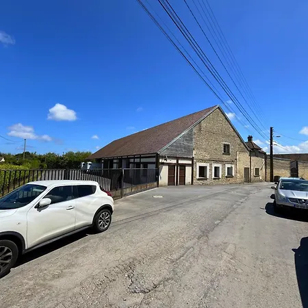 Ecurie Des Charmes A 5 Minutes De La Holiday home
