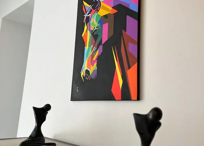 Holiday home Ecurie Des Charmes A 5 Minutes De La Merville-Franceville-Plage