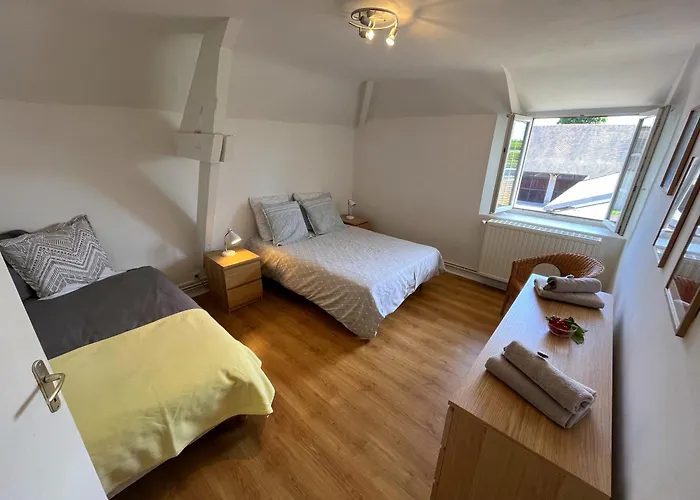 Ecurie Des Charmes A 5 Minutes De La Holiday home Merville-Franceville-Plage