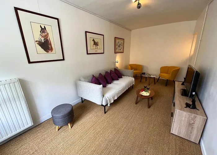 Holiday home Ecurie Des Charmes A 5 Minutes De La