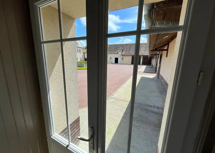 Holiday home Ecurie Des Charmes A 5 Minutes De La *