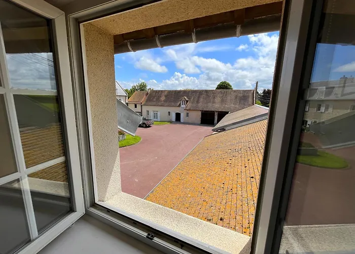 Ecurie Des Charmes A 5 Minutes De La * Merville-Franceville-Plage